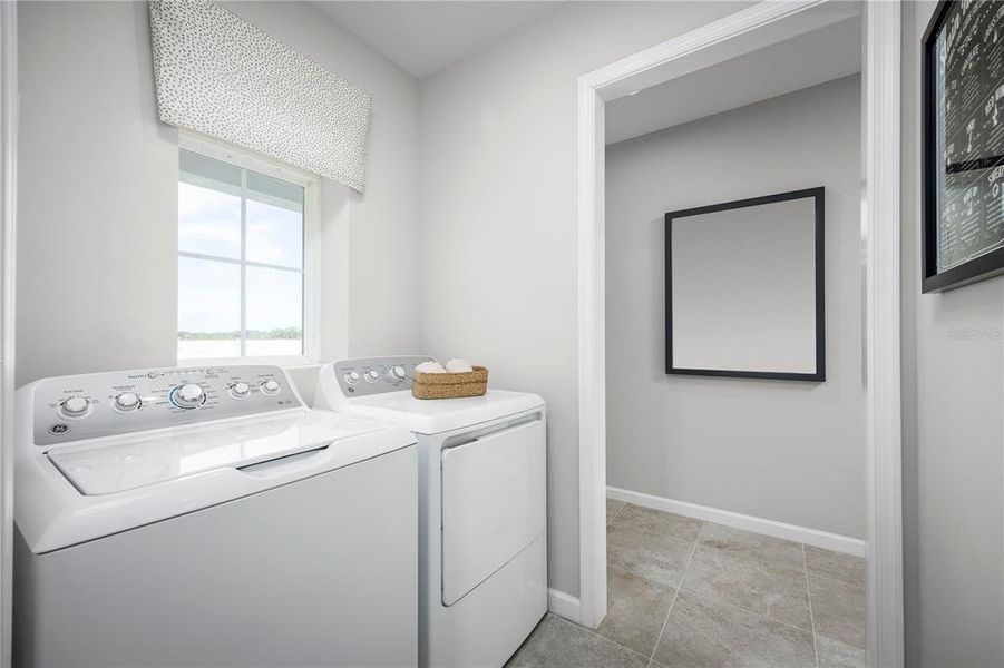 Furnished interior view inside a new home in Scenic Terrace, Haines City (Image 10).