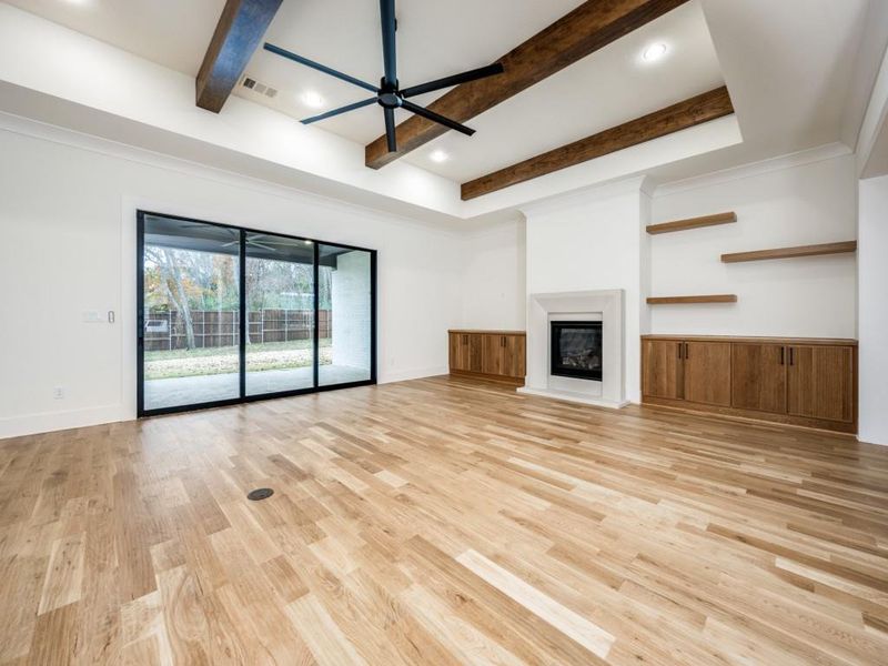 Spacious, unfurnished interior of a new home in , Denton (Image 14).