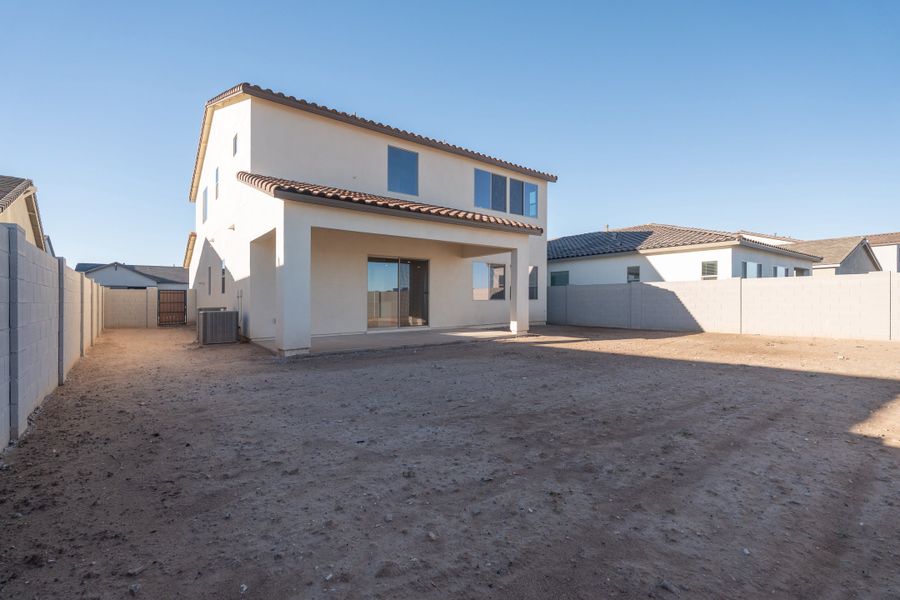 Exterior details and patio area of a home in Soleo, San Tan Valley (Image 3).