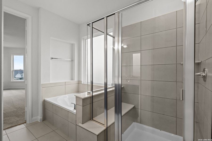 Furnished interior view inside a new home in Homestead, Schertz (Image 10).