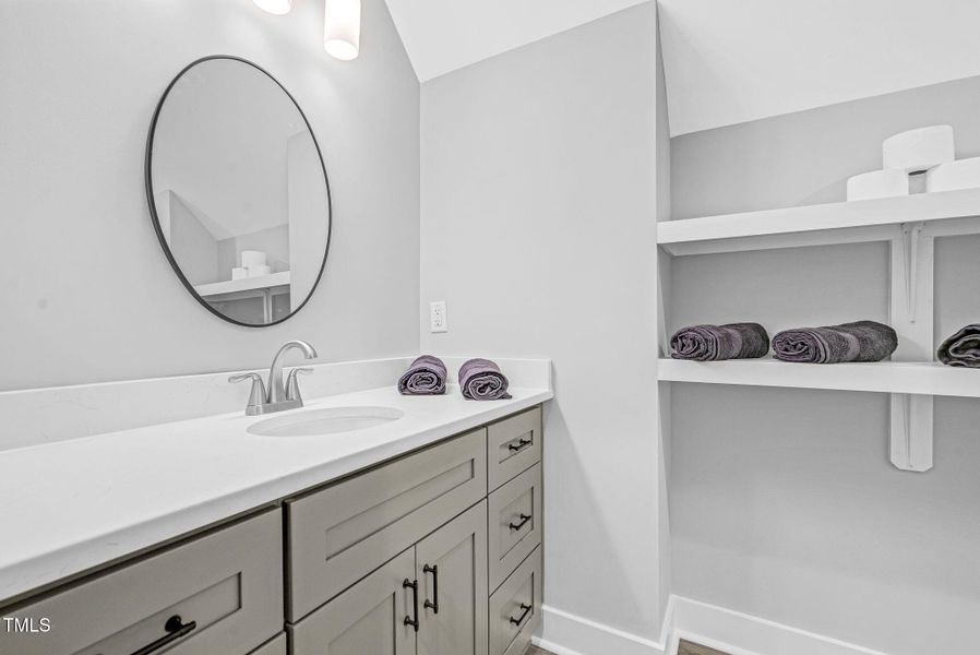 1004 Snow Peak Court-92