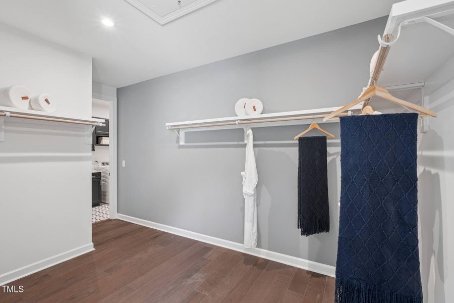 Altis at Serenity_Poplar Ridge Model_Pri