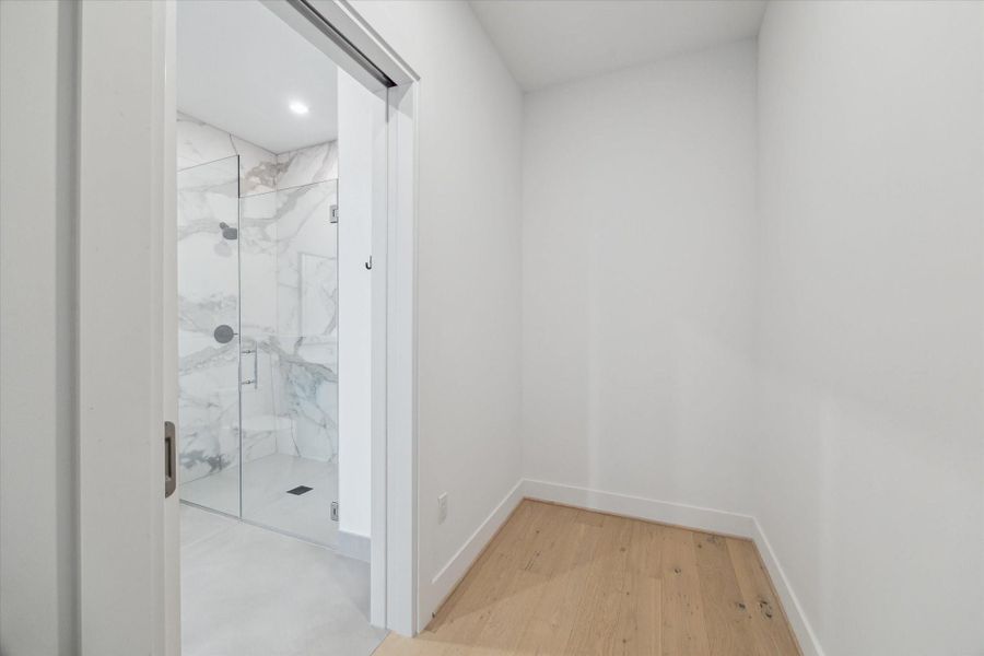 Secondary Bedroom closet - build to suit