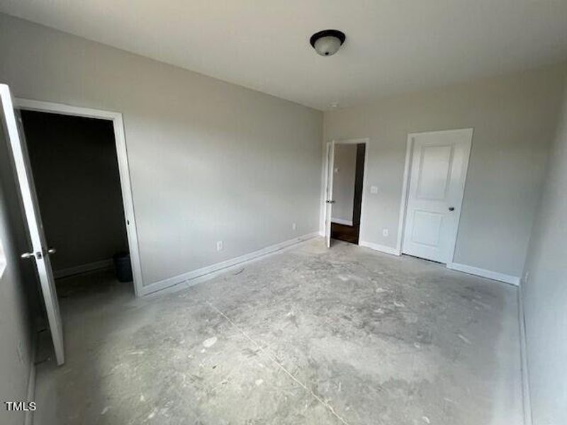 Spacious, unfurnished interior of a new home in Wellers Knoll, Lillington (Image 48).