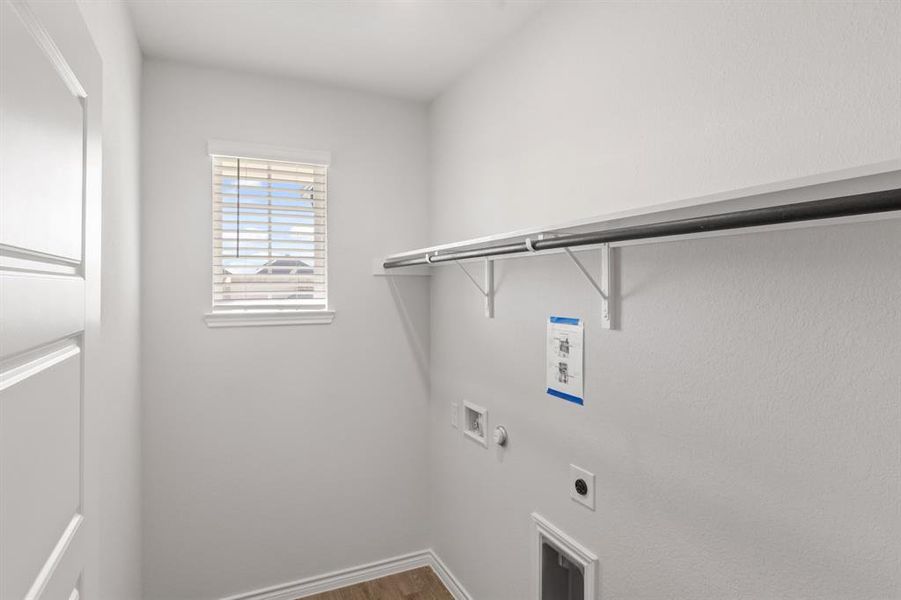 Image 13 of a home in Retreat at Fossil Creek. Image 13 of a home in Retreat at Fossil Creek.