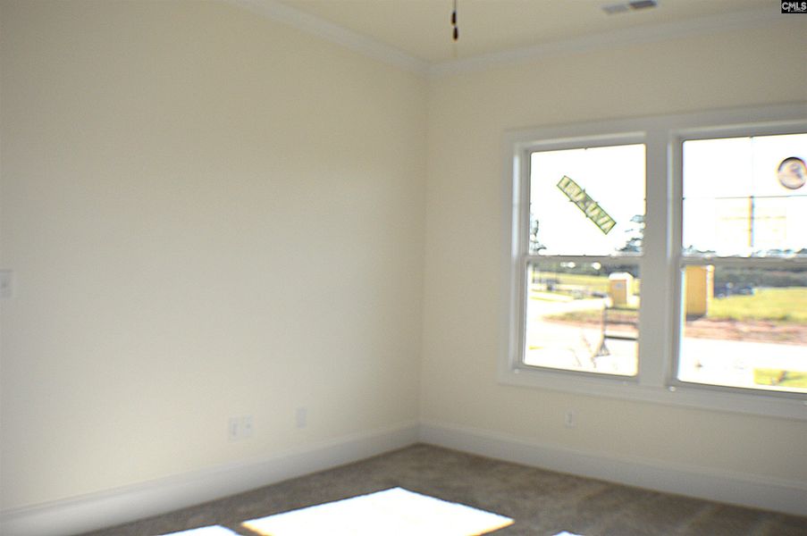 Spacious, unfurnished interior of a new home in Bickley Station, Irmo (Image 17).