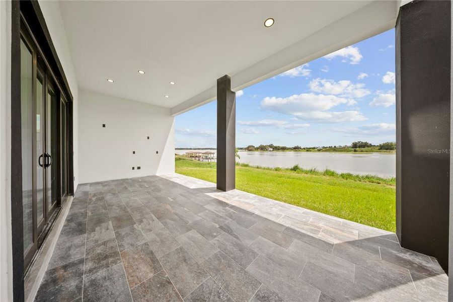 Image 84 of a home in .