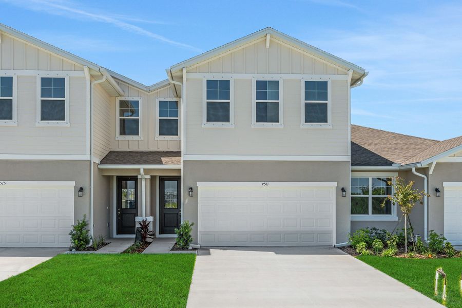 2,043sf New Home in Parrish, FL. - Slide 3 2,043sf New Home in Parrish, FL. - Slide 3