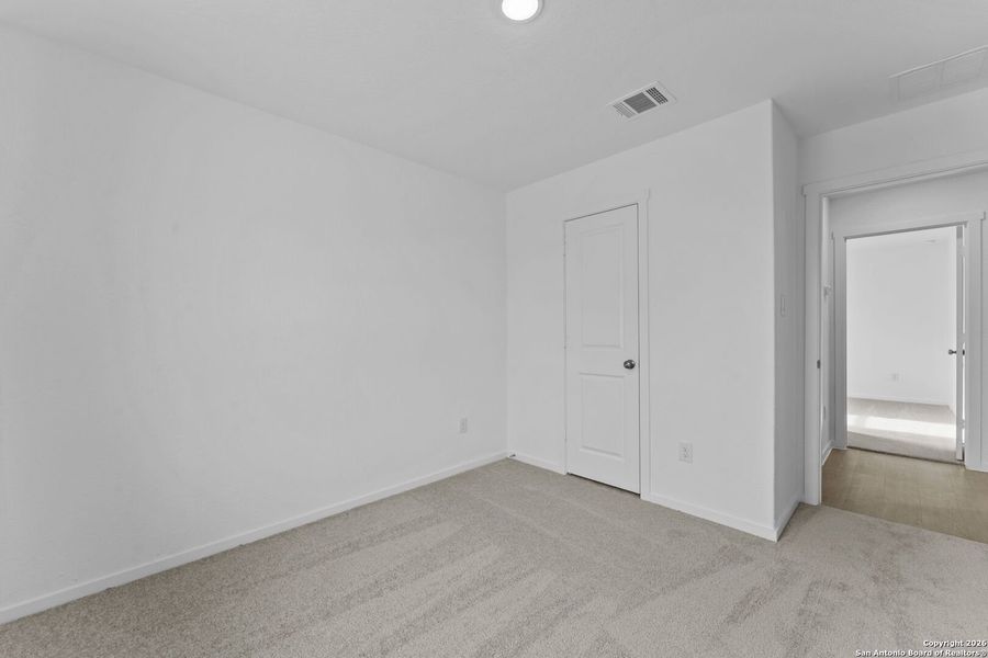 Spacious, unfurnished interior of a new home in Voss Farms: Watermill Collection, New Braunfels (Image 18).