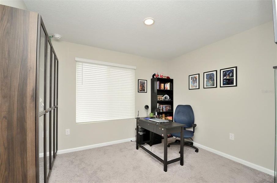 Furnished interior view inside a new home in Seasons at Eden Hills, Lake Alfred (Image 11).