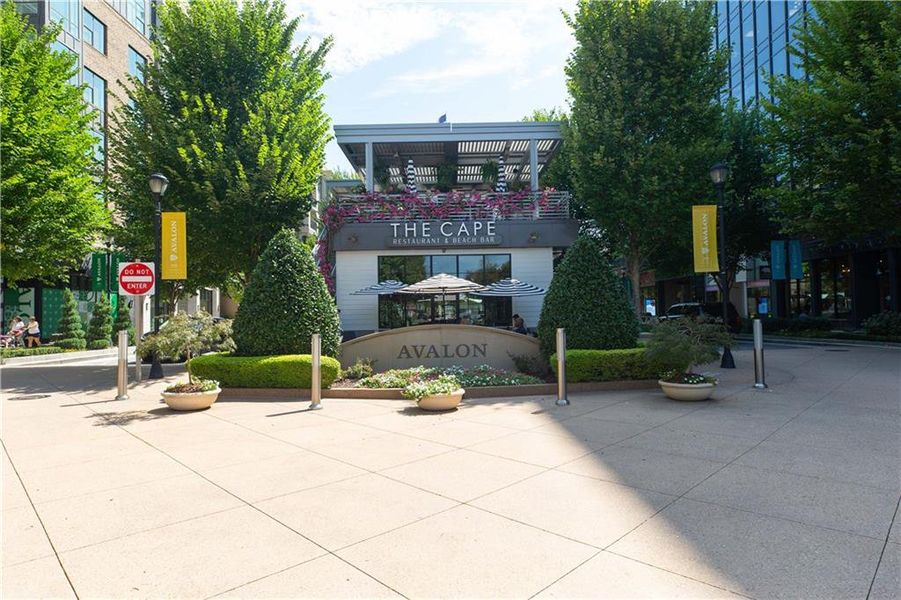 Image 50 of a home in Byers Park.