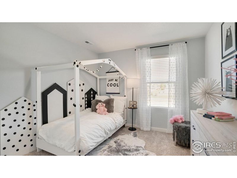 Furnished interior view inside a new home in Prairie Song, Windsor (Image 19).