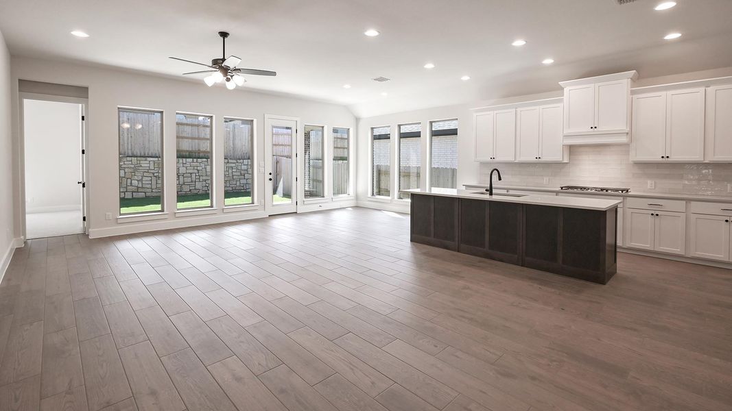 Spacious, unfurnished interior of a new home in Crosswinds, Kyle (Image 15). Spacious, unfurnished interior of a new home in Crosswinds, Kyle (Image 15).