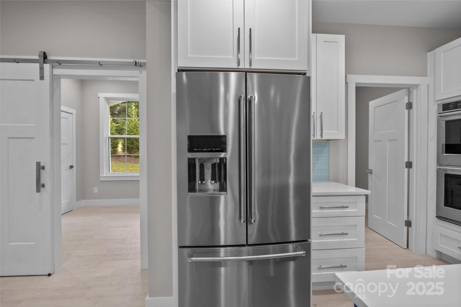 French door refrigerator