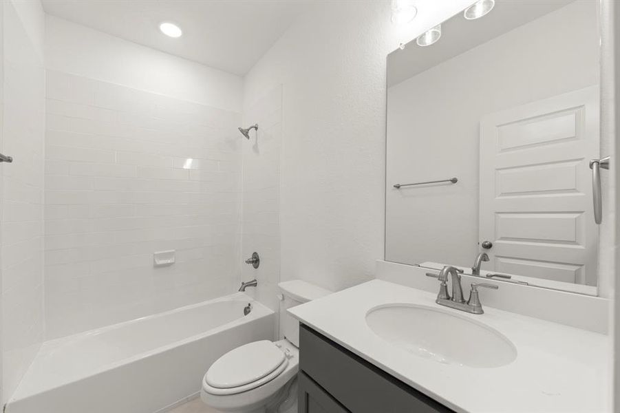 1109 Rushing - 2ND Bath 1109 Rushing - 2ND Bath