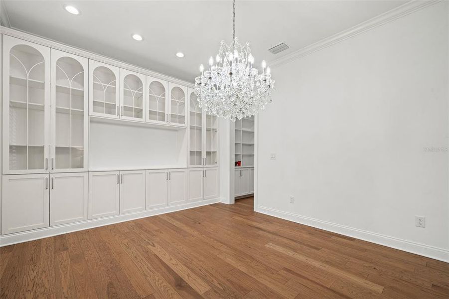 Spacious, unfurnished interior of a new home in , Tampa (Image 25). Spacious, unfurnished interior of a new home in , Tampa (Image 25).