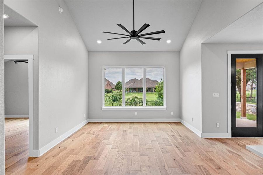 Spacious, unfurnished interior of a new home in , Granbury (Image 29). Spacious, unfurnished interior of a new home in , Granbury (Image 29).