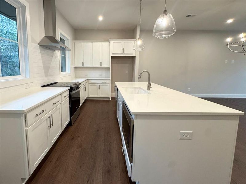 Furnished interior view inside a new home in , Alpharetta (Image 3).