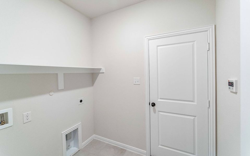 Spacious, unfurnished interior of a new home in Pebblebrook, Sherman (Image 16). Spacious, unfurnished interior of a new home in Pebblebrook, Sherman (Image 16).