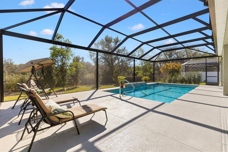Exterior details and patio area of a home in , The Villages (Image 25).