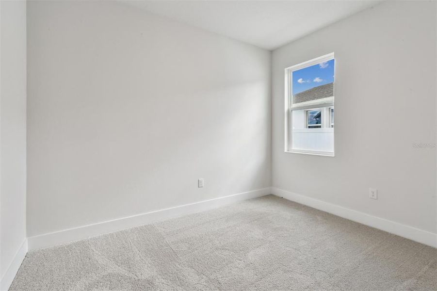 Spacious, unfurnished interior of a new home in Chapel Crossings - Garden Series, Wesley Chapel (Image 12).