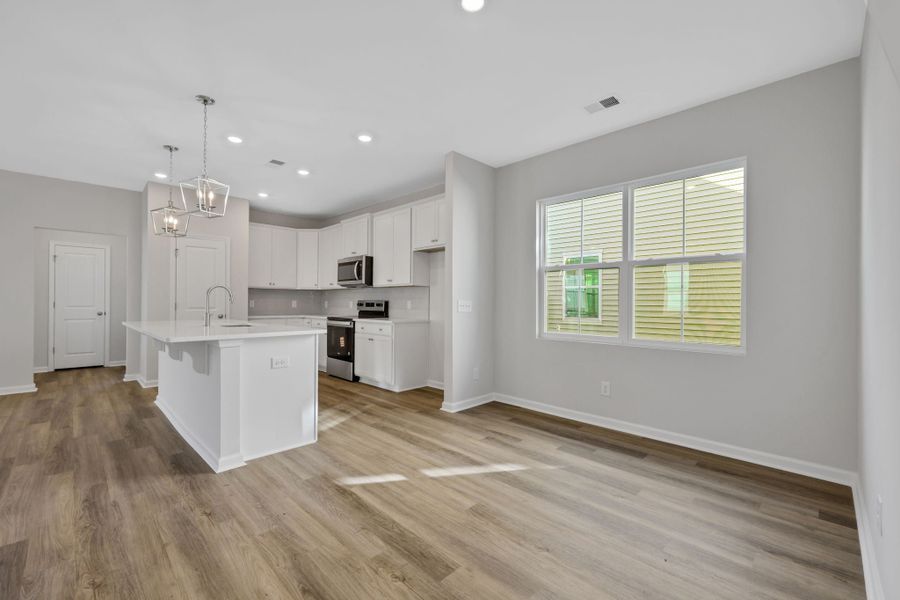 New Home in Okatie, SC.  - Slide 15