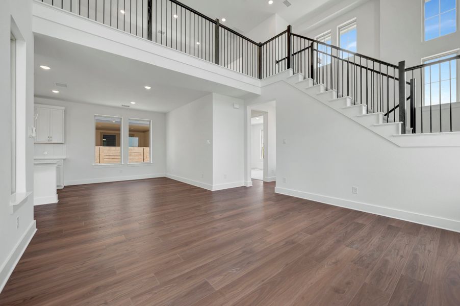 Spacious, unfurnished interior of a new home in Painted Tree, McKinney (Image 14). Spacious, unfurnished interior of a new home in Painted Tree, McKinney (Image 14).