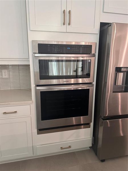 Close-up of interior finishes inside a home in , St. Cloud (Image 15).
