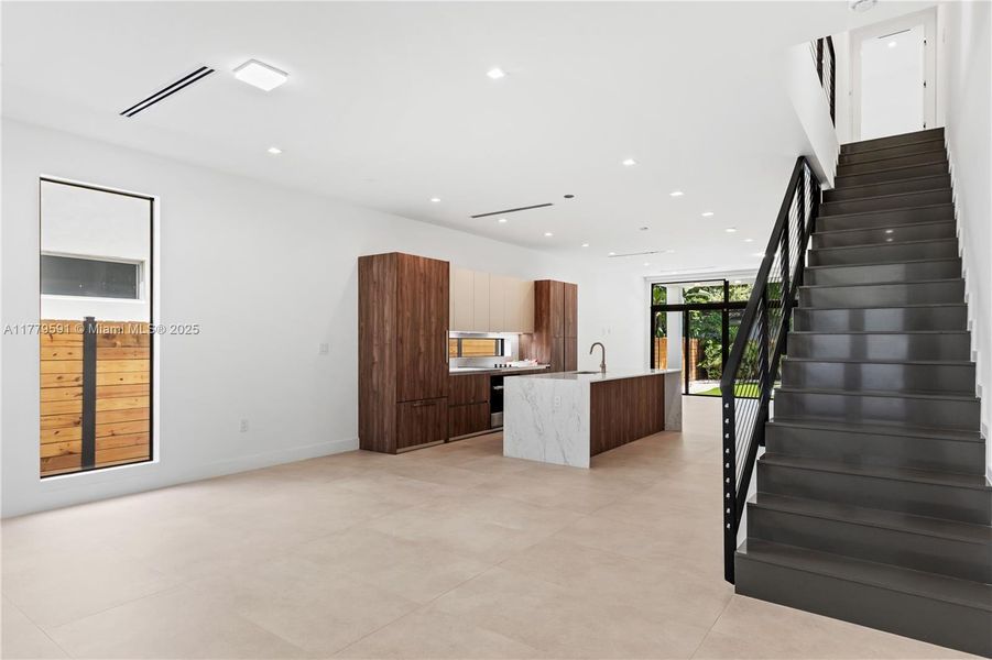 Image 62 of a home in .