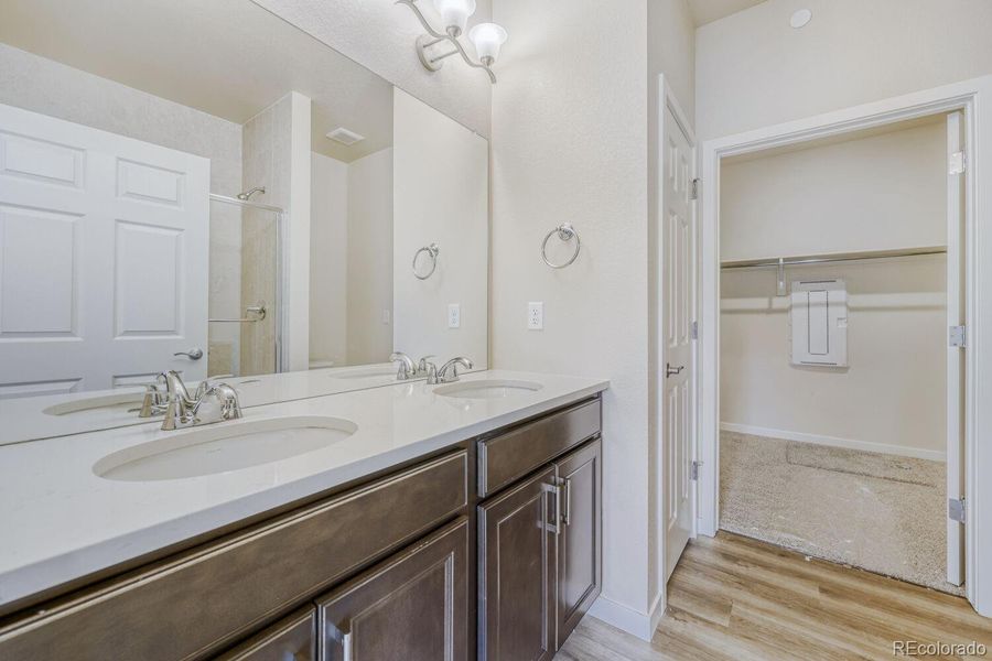 Furnished interior view inside a new home in Knolls, Westminster (Image 8).
