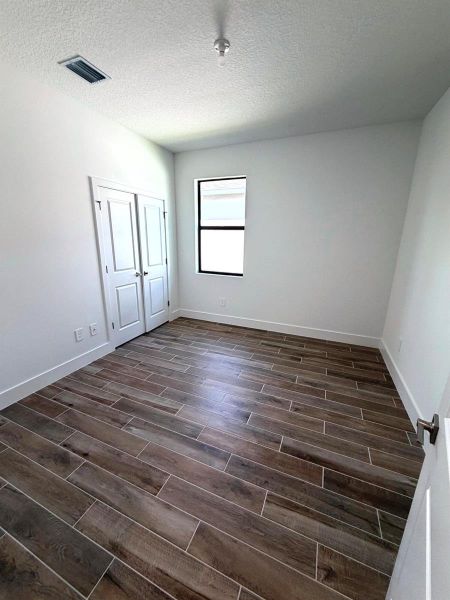 Lot 6 bedroom 4 Lot 6 bedroom 4