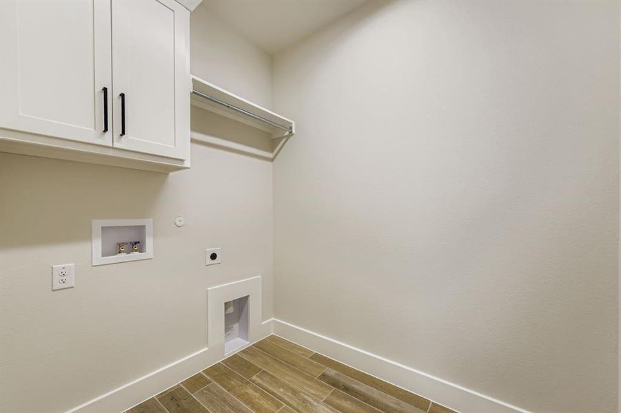 Spacious, unfurnished interior of a new home in Wellington 50s, Fort Worth (Image 17).