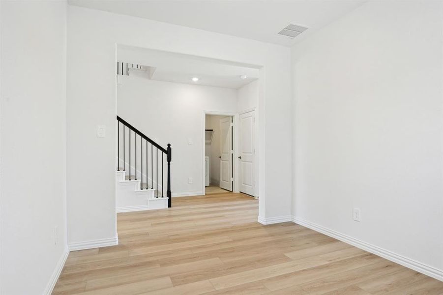 Photo is not of the actual home, but is an inspirational photo of builder’s model home and may depict options, furnishings, and/or decorator features that are not included. Photo is not of the actual home, but is an inspirational photo of builder’s model home and may depict options, furnishings, and/or decorator features that are not included.