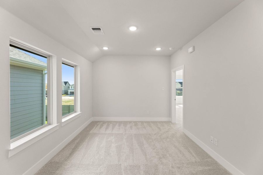 Spacious, unfurnished interior of a new home in Garden Collection at Harvest, Argyle (Image 16). Spacious, unfurnished interior of a new home in Garden Collection at Harvest, Argyle (Image 16).