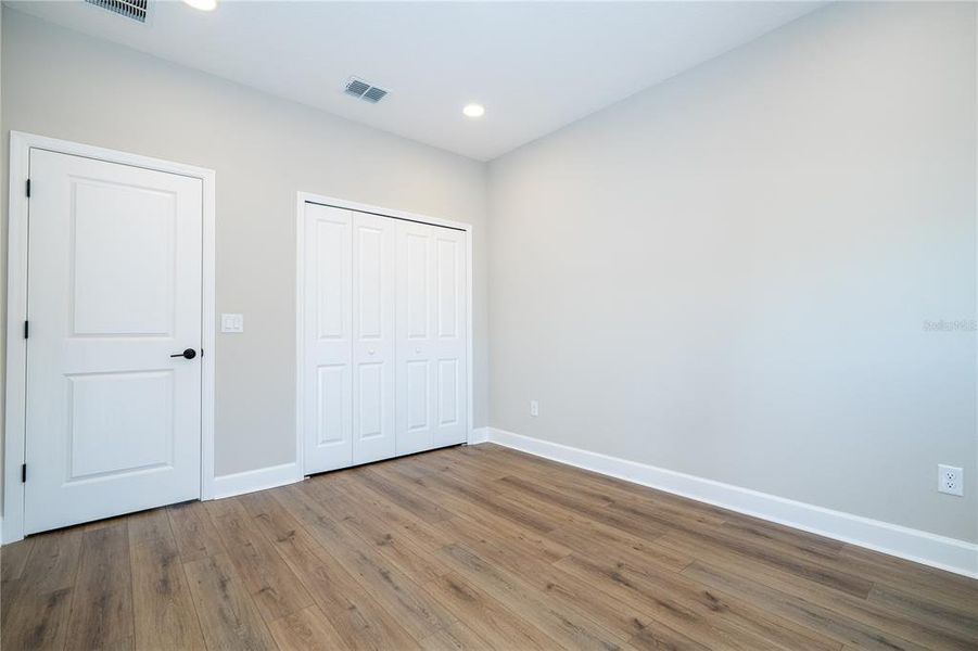 Spacious, unfurnished interior of a new home in Eden at Crossprairie, St. Cloud (Image 67).