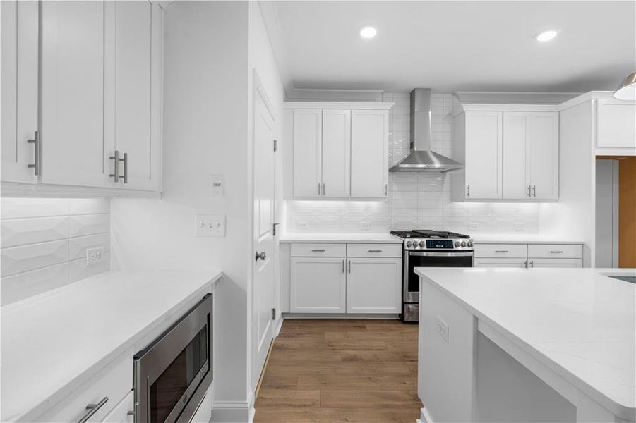Furnished interior view inside a new home in Millcroft Townhomes, Buford (Image 10).