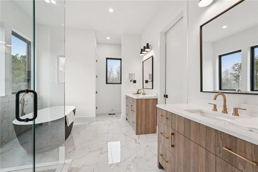 Furnished interior view inside a new home in , Roswell (Image 64).