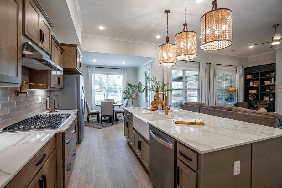 Representative furnished interior of a home built from the Willow by Grant & Co in Manor at Hall Creek, Arlington (Image 107).