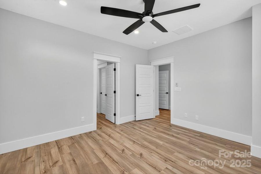 Spacious, unfurnished interior of a new home in , Rock Hill (Image 38). Spacious, unfurnished interior of a new home in , Rock Hill (Image 38).