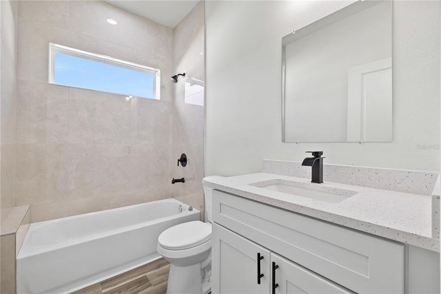 Furnished interior view inside a new home in , Ocala (Image 31).