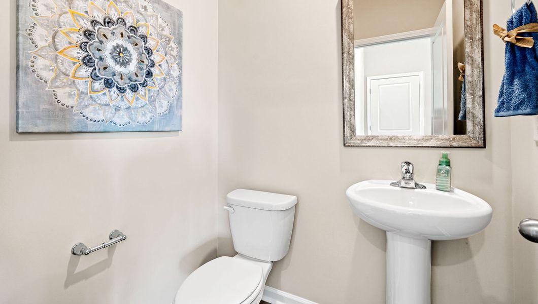 Furnished interior view inside a new home in Woodglen, Piedmont (Image 10).