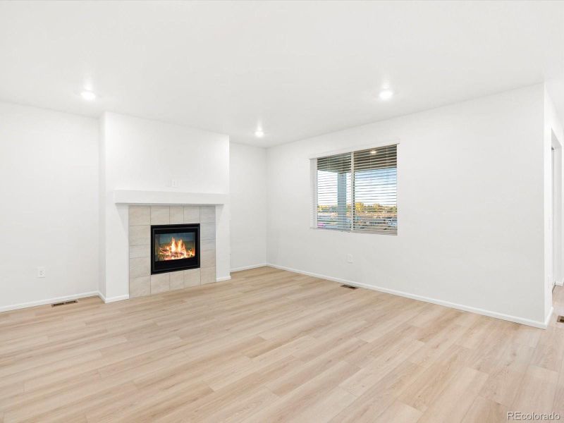 Spacious, unfurnished interior of a new home in , Windsor (Image 14).