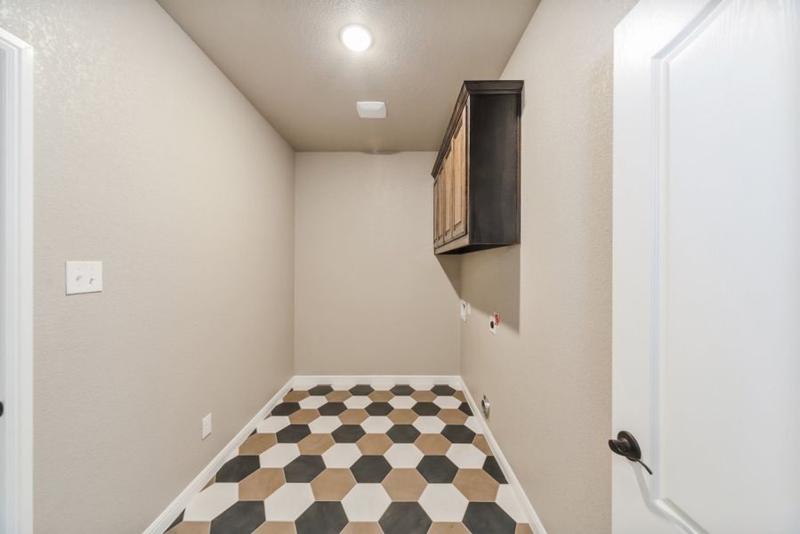 Representative unfurnished interior of a home built from the The Campbell by Doug Parr Custom Homes in Fair Oaks, Runaway Bay (Image 22). Representative unfurnished interior of a home built from the The Campbell by Doug Parr Custom Homes in Fair Oaks, Runaway Bay (Image 22).