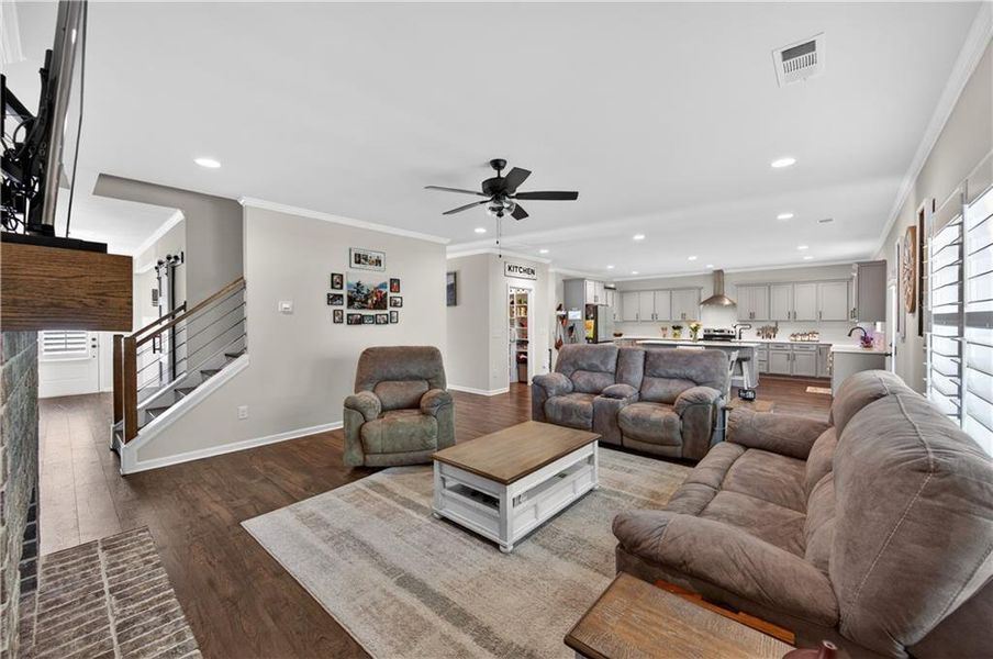 Furnished interior view inside a new home in , Dahlonega (Image 41).