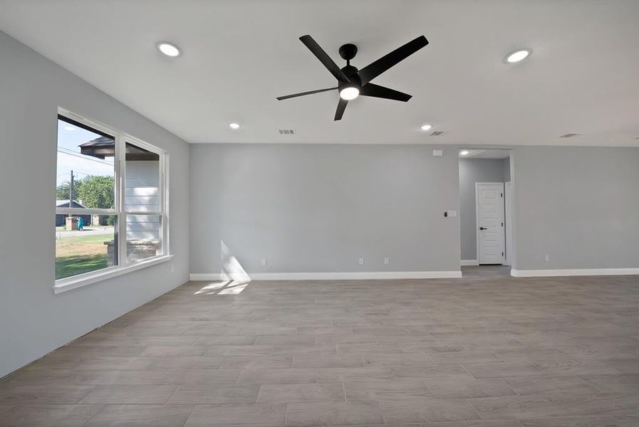 Spacious, unfurnished interior of a new home in , Runaway Bay (Image 19).