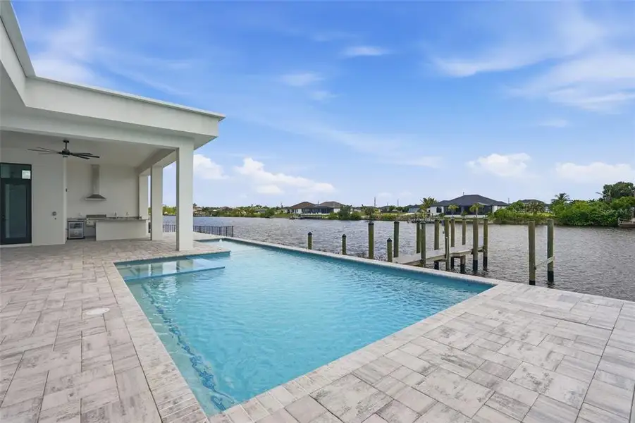 Exterior details and patio area of a home in , Cape Coral (Image 28).