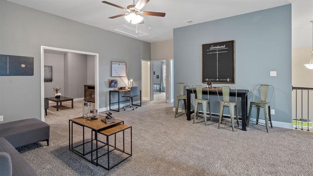Furnished interior view inside a new home in Lakeview Pointe, Grand Prairie (Image 33). Furnished interior view inside a new home in Lakeview Pointe, Grand Prairie (Image 33).