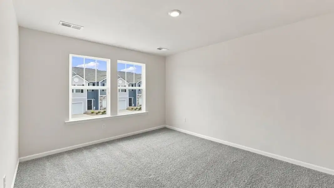 Spacious, unfurnished interior of a new home in Covington Village, Greer (Image 23).