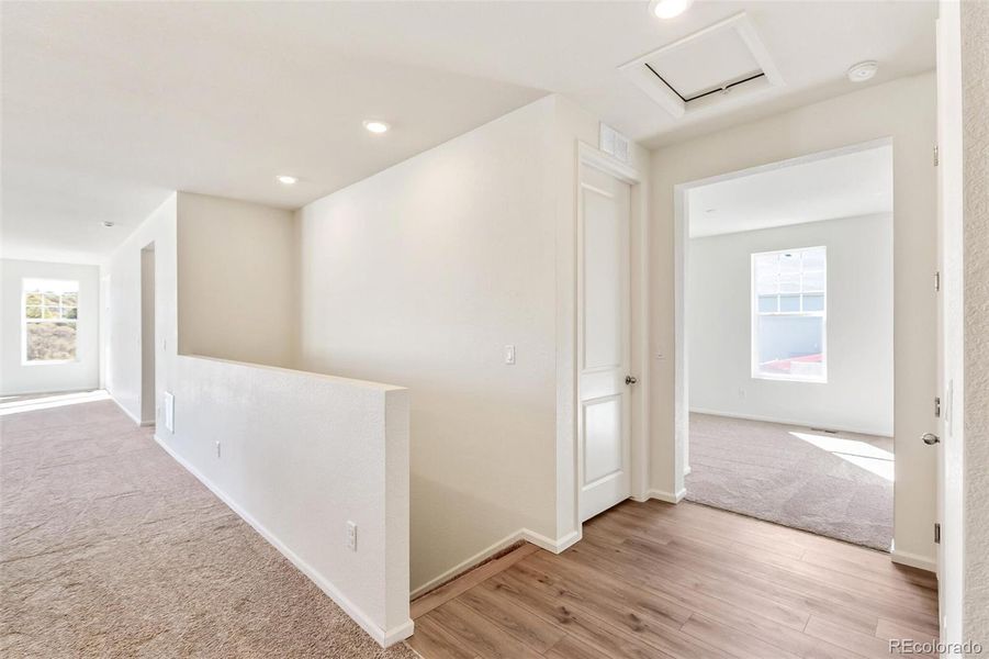 Spacious, unfurnished interior of a new home in Terrain Oak Valley, Castle Rock (Image 11).