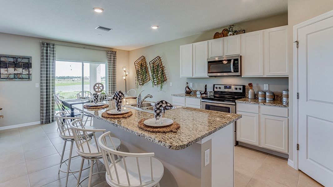 Furnished interior view inside a new home in Silverstone North, Palmetto (Image 3).